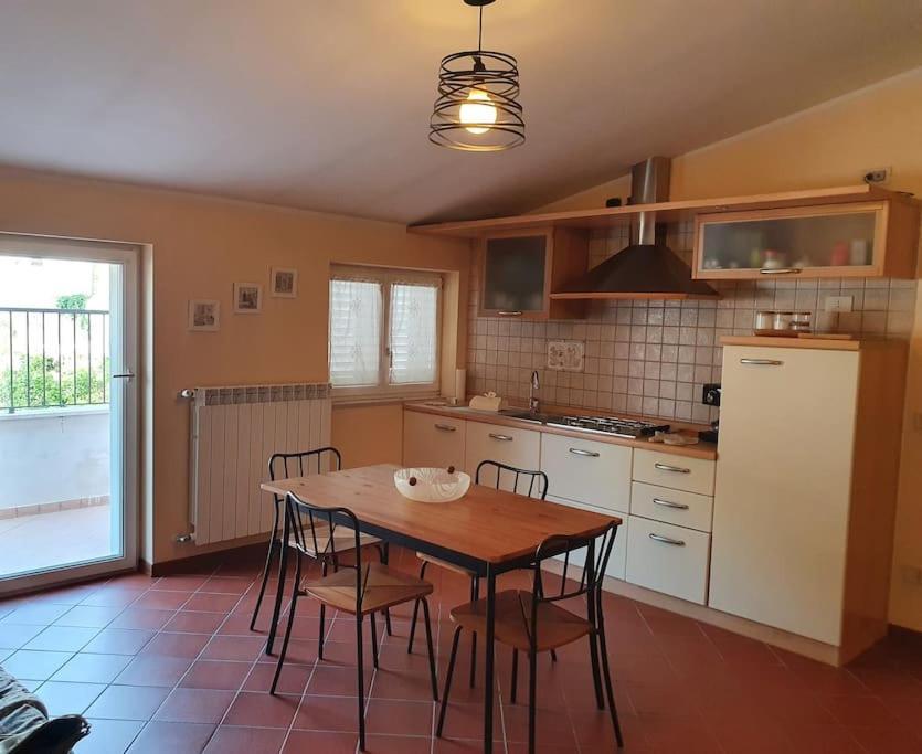 Casa Vacanze Donna Lucia Castel Di Sangro Εξωτερικό φωτογραφία
