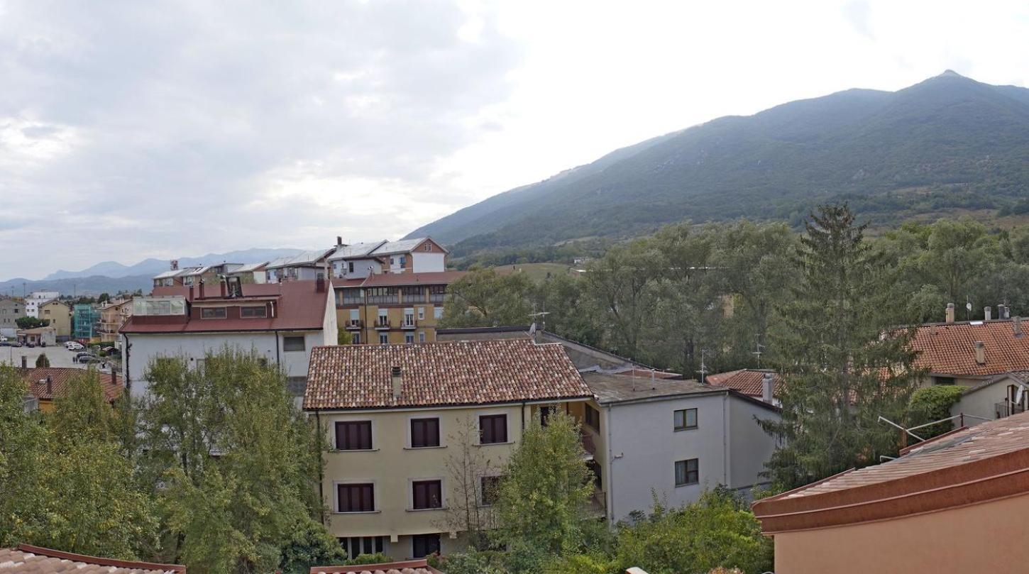 Casa Vacanze Donna Lucia Castel Di Sangro Εξωτερικό φωτογραφία